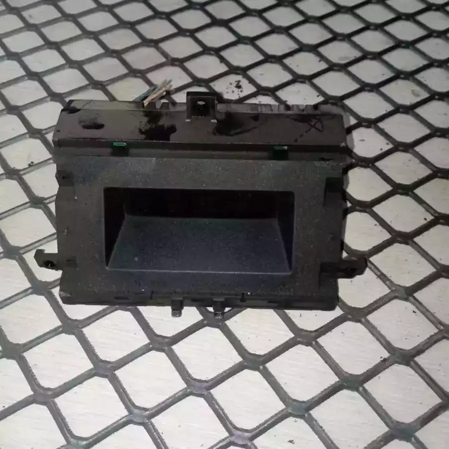 Часы к Renault Safrane 1998