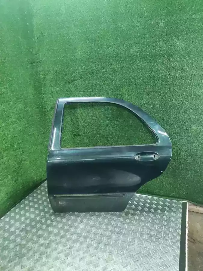 Дверь задняя левая к Lancia Lybra 2000