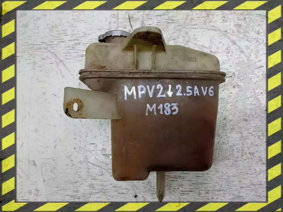 Бачок расширительный к Mazda MPV 1999