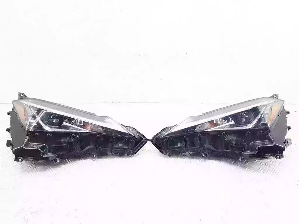 Фара левая к Lexus UX 2021