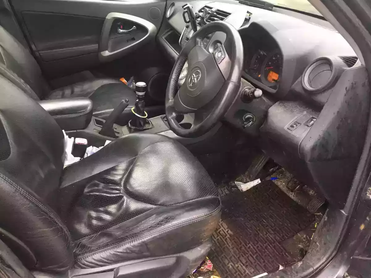 Рычаг передний к Toyota RAV 4 2006