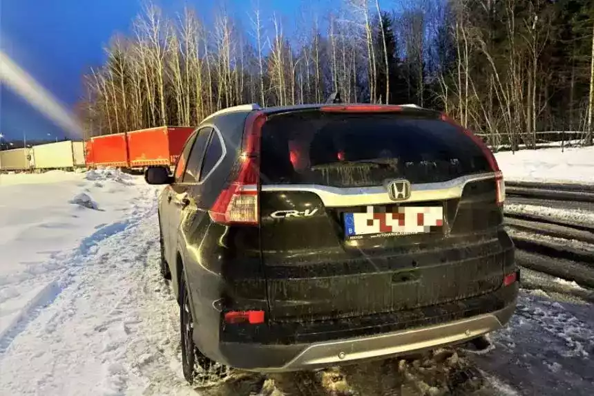 Белорус ехал из Литвы на Honda CR-V. Оказалось, авто было угнано в Бельгии полгода назад