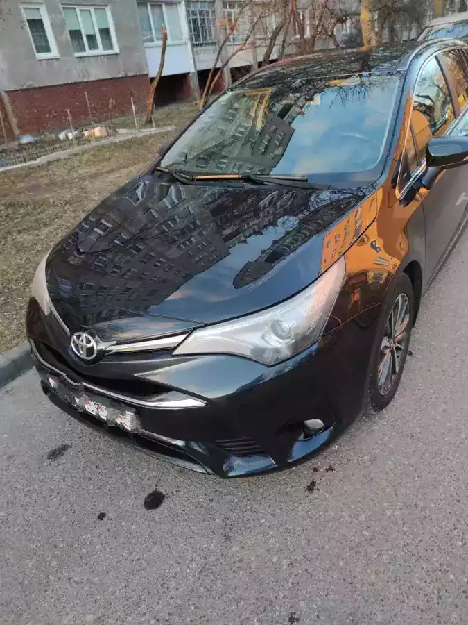 Toyota Avensis III Рестайлинг 2, 2015