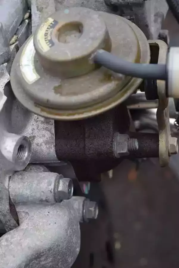 Клапан EGR к Toyota Avensis 2002