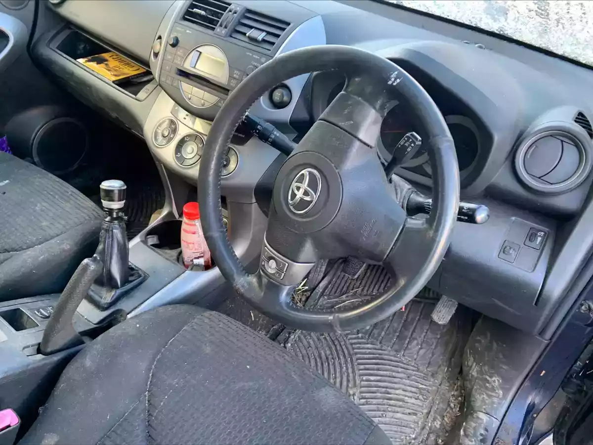 Моторчик стеклоочистителя  к Toyota RAV 4 2008