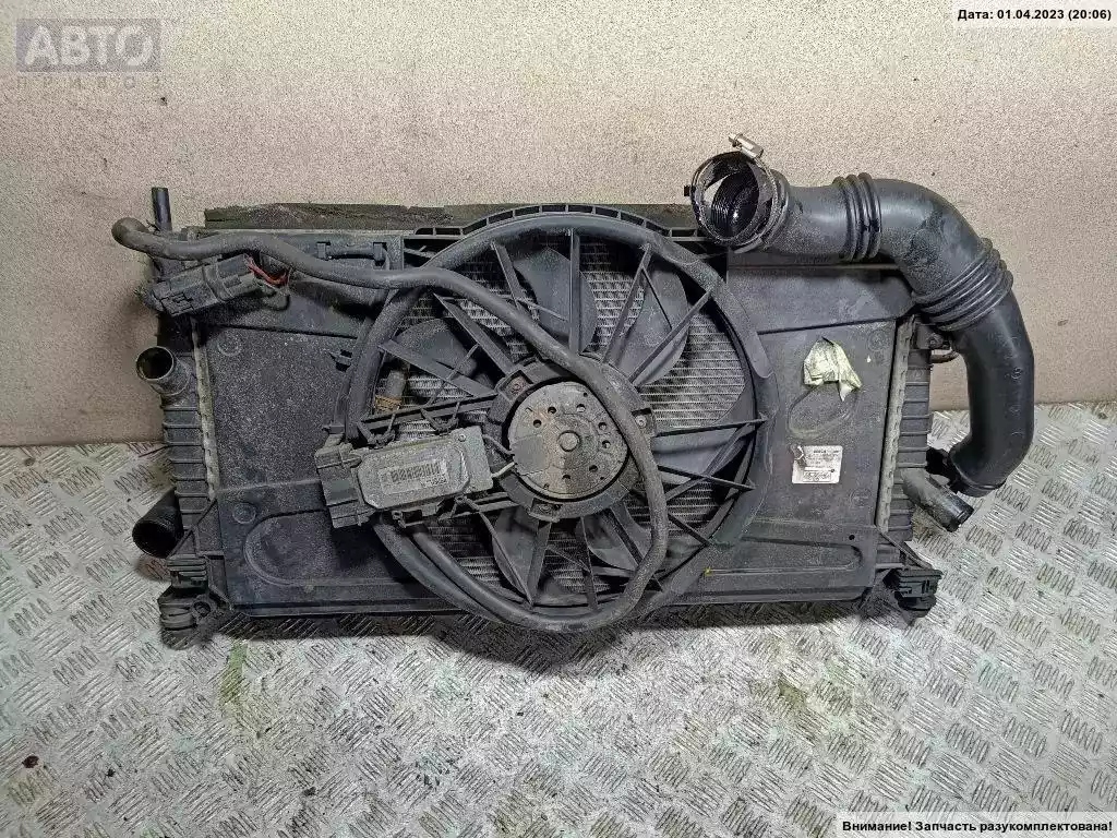 Радиатор (основной) к Ford C-MAX 2004