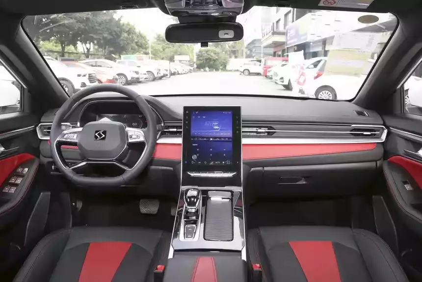 Jetour X70 Plus и Mitsubishi Airtrek: Сравнение двух вариантов - Бортжурнал Авто