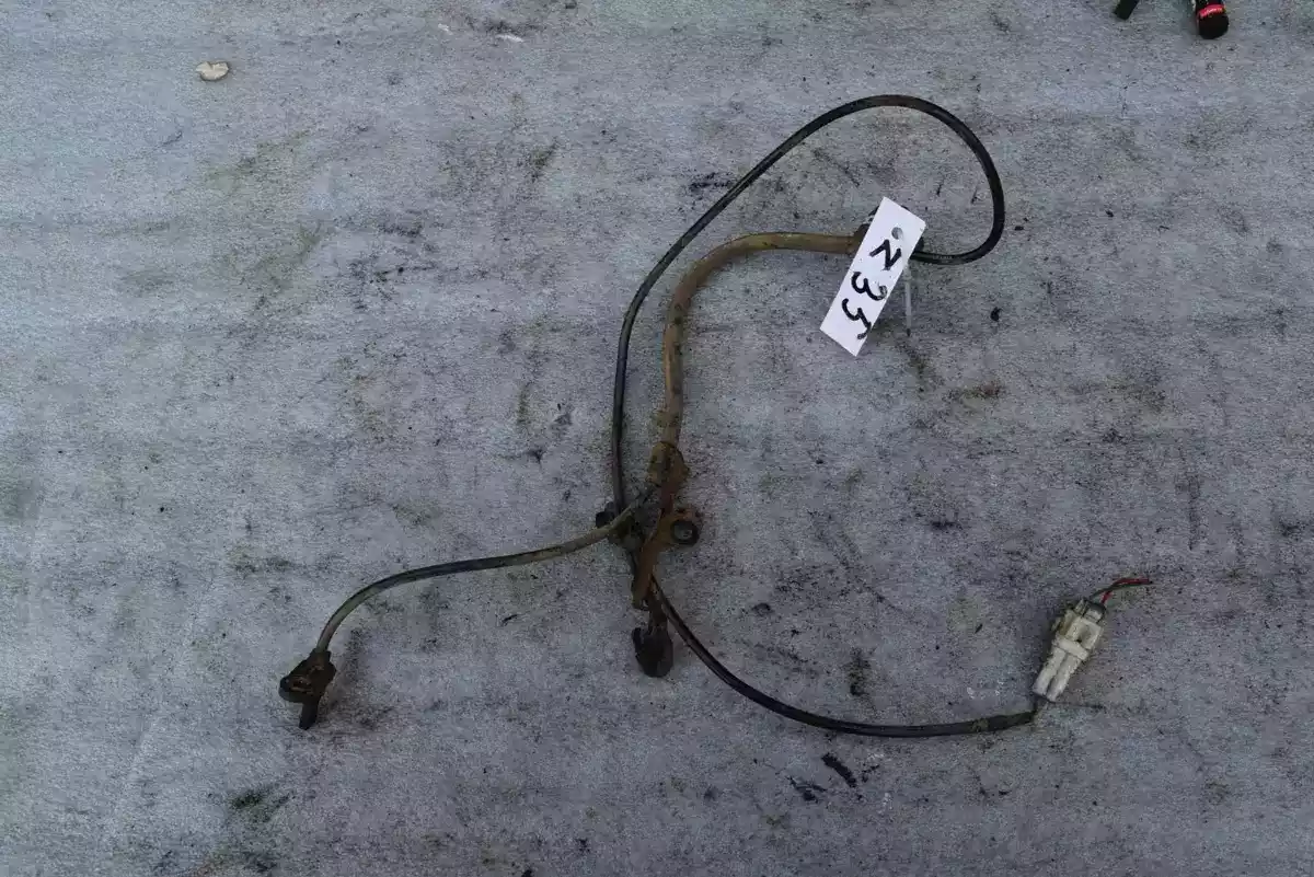 Датчик ABS к Toyota Yaris 2007