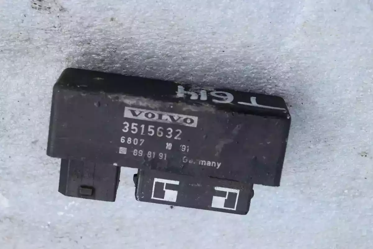 Реле (прочие) к Volvo 850 1992