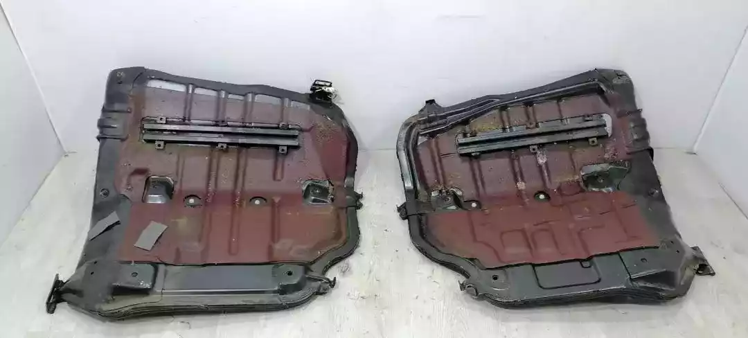 Сиденье переднее к Nissan Serena 1997