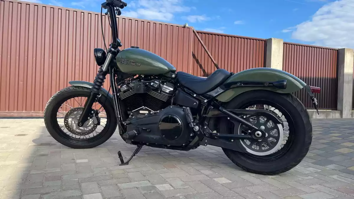 Классик Harley-Davidson Street Bob 2018