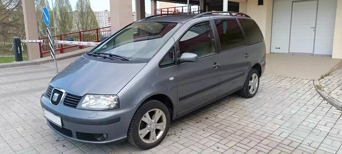 Seat Alhambra 2009 багажник