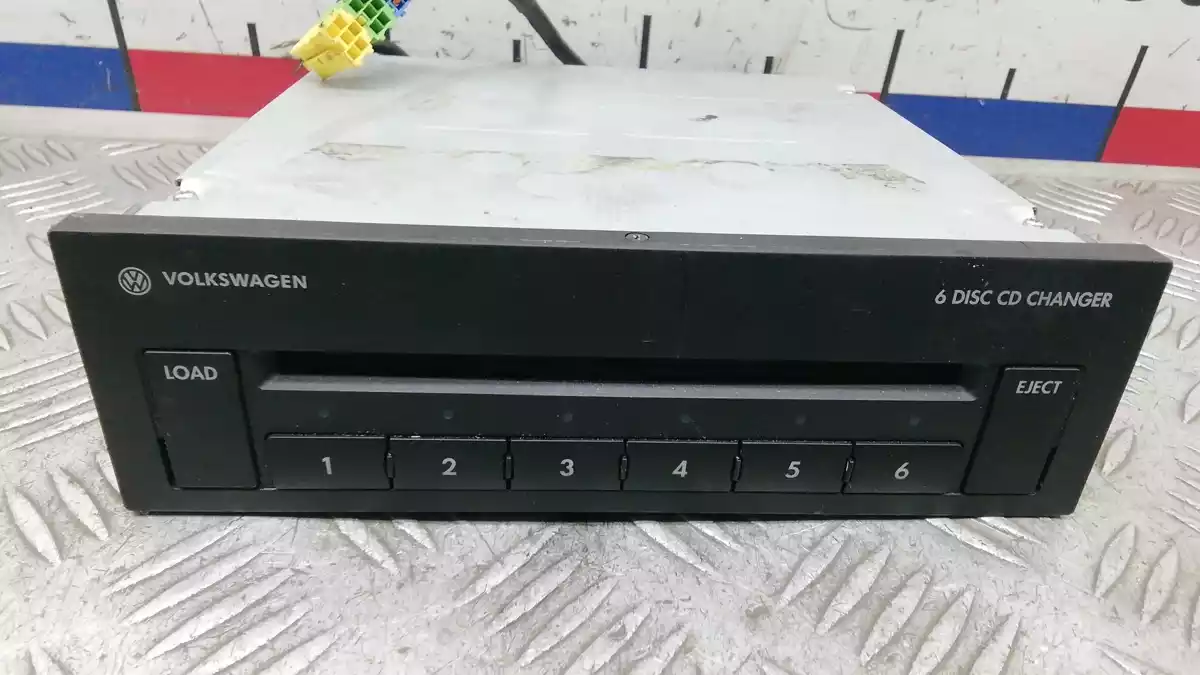 CD-чейнджер к Volkswagen Sharan 2002