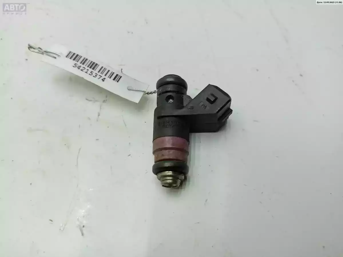 Форсунка к Renault Modus 2006