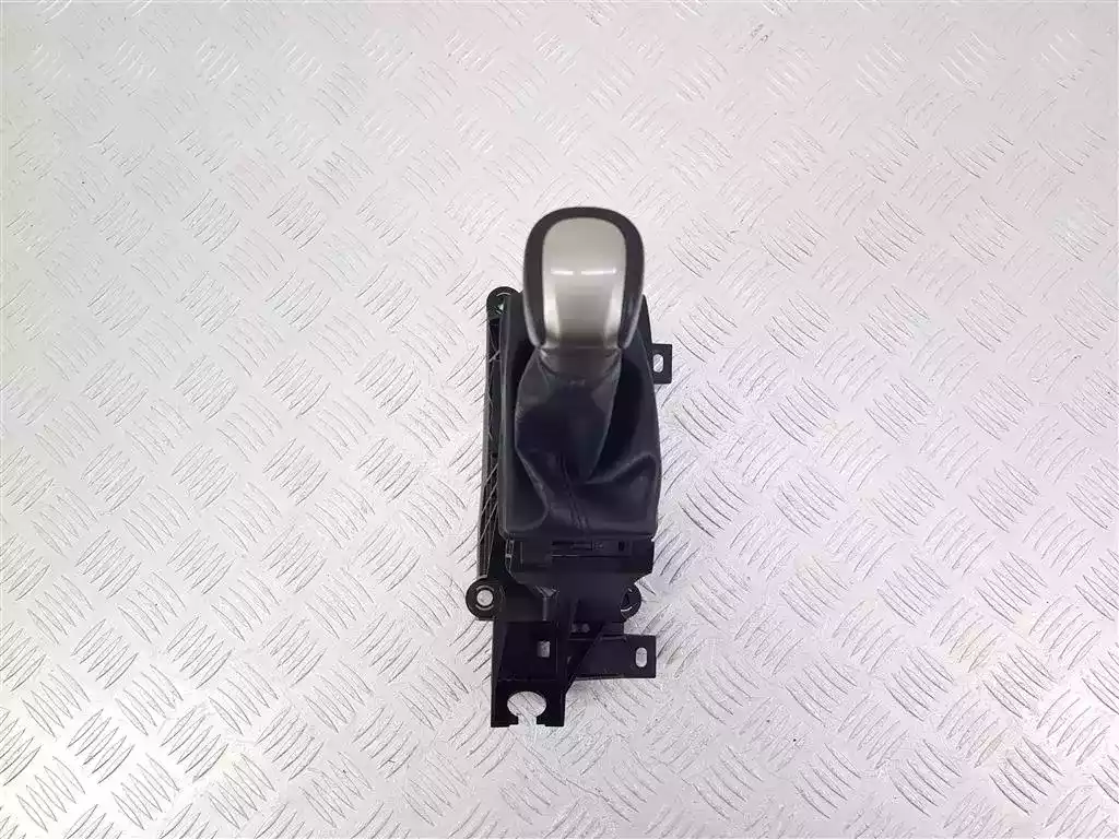 Кулиса к Lexus RX 2019