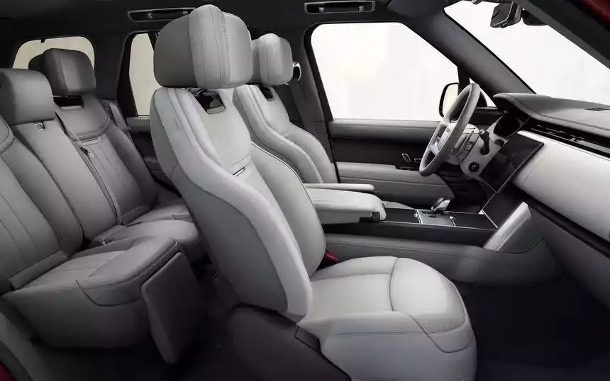 Интерьер Range Rover 2024 модельного года