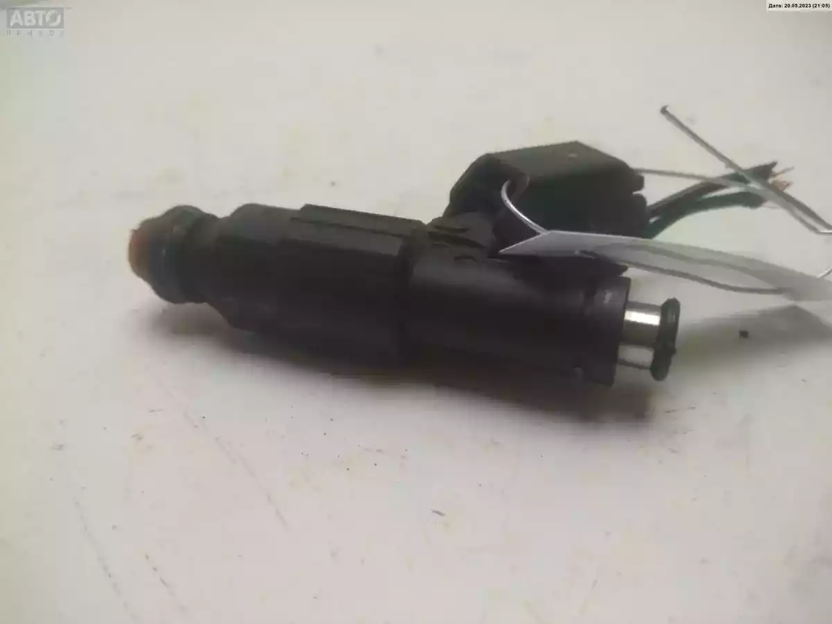 Форсунка к Mazda 5 2005