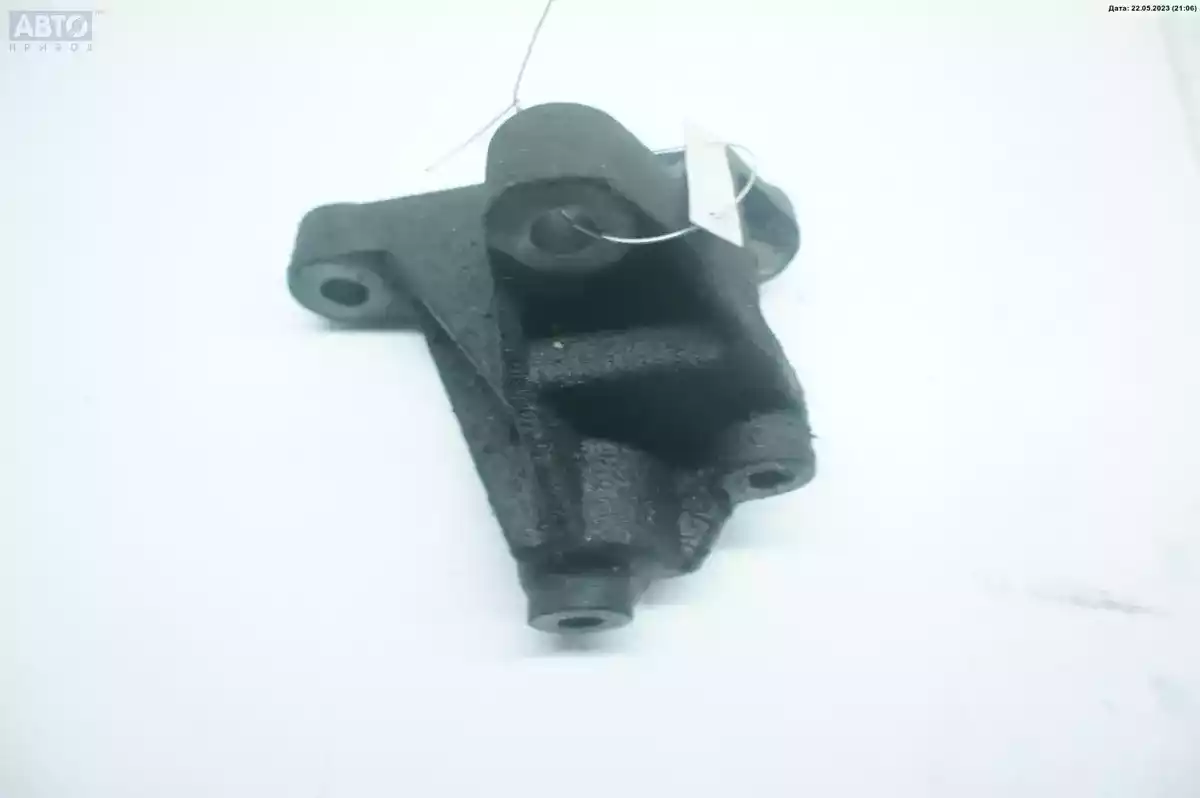 Кронштейн КПП к Ford Focus 2003