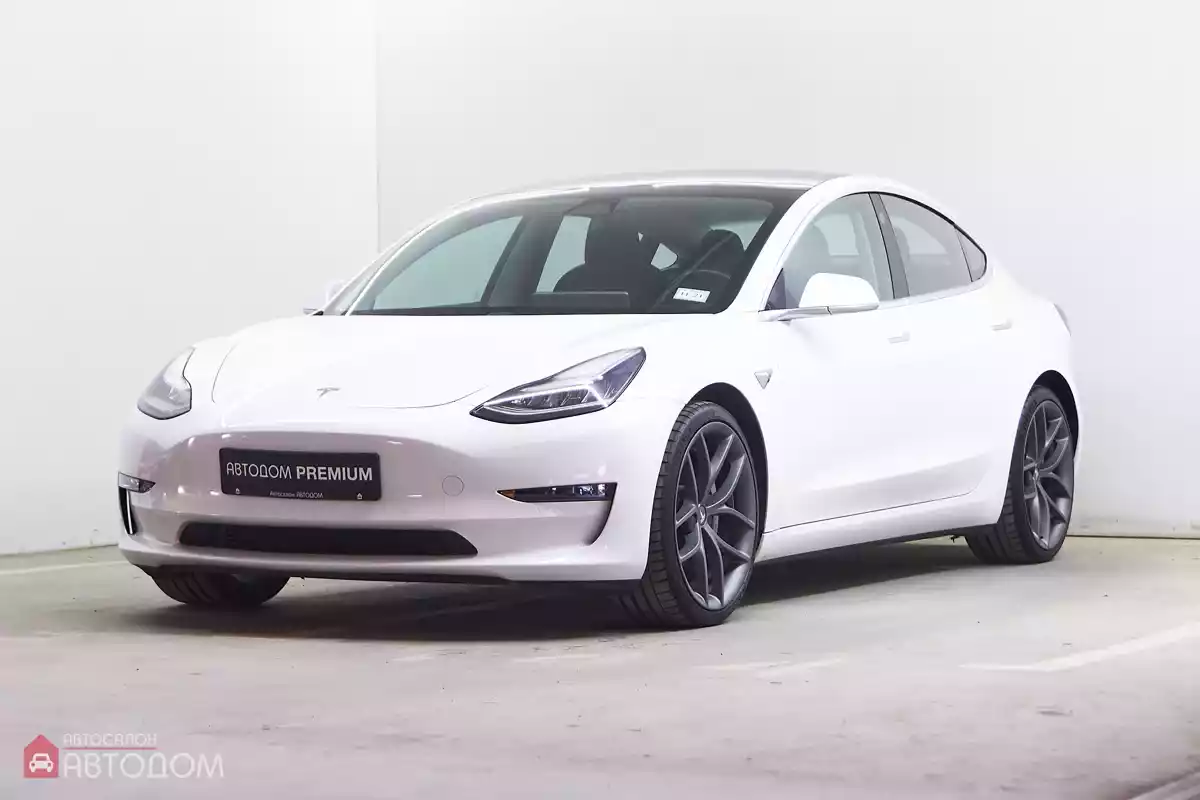 Tesla Model 3 I, 2018