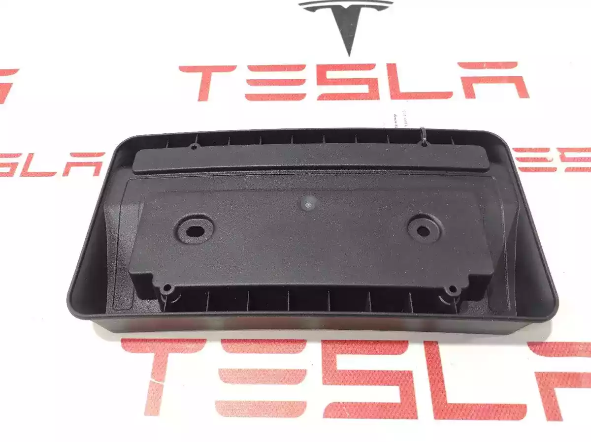 Бленда к Tesla Model X 2022