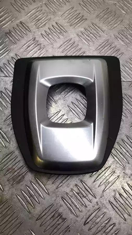 Накладка к BMW  2009