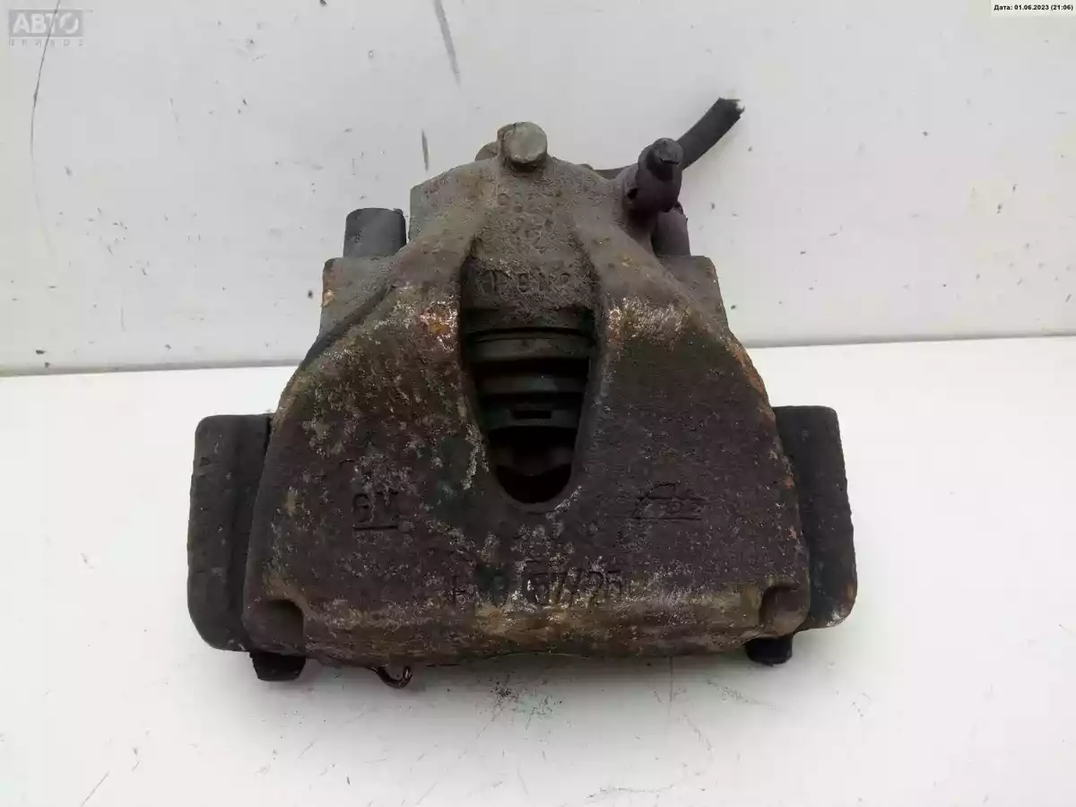 Суппорт к Saab 9-3 1999