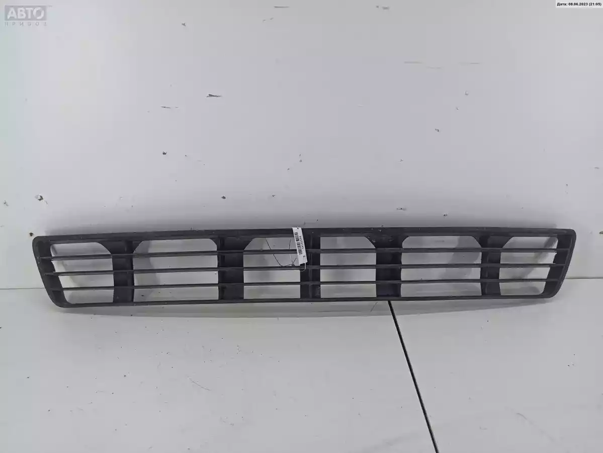 Решетка бампера к Audi A4 1998