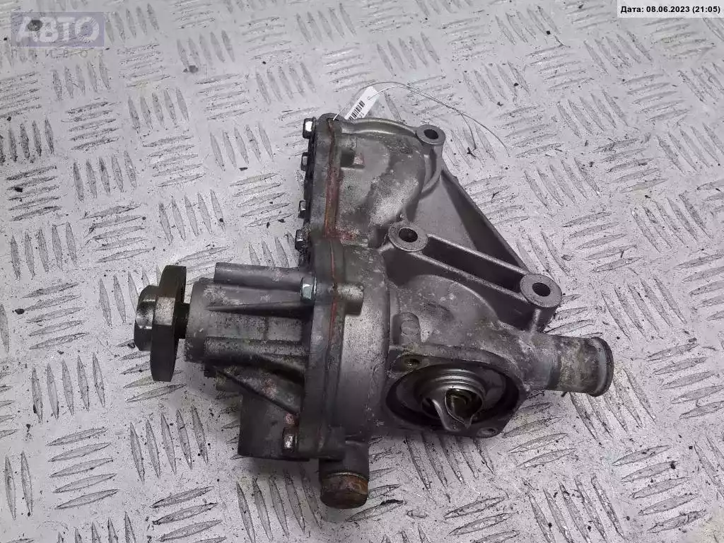 Помпа к Volkswagen Passat 1997