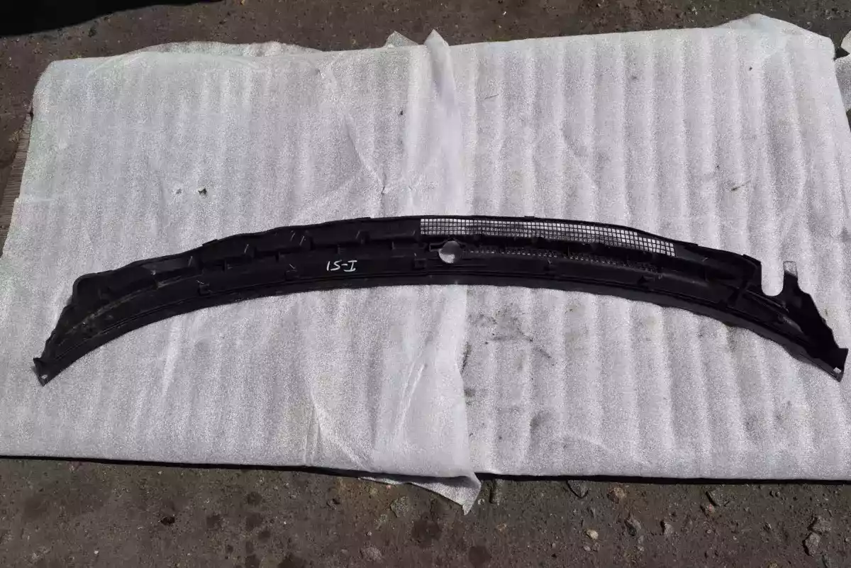 Дождевик к Mazda 626 1998