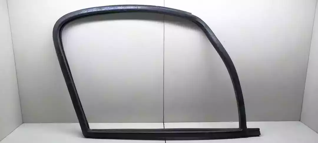 Уплотнитель к Fiat  1996