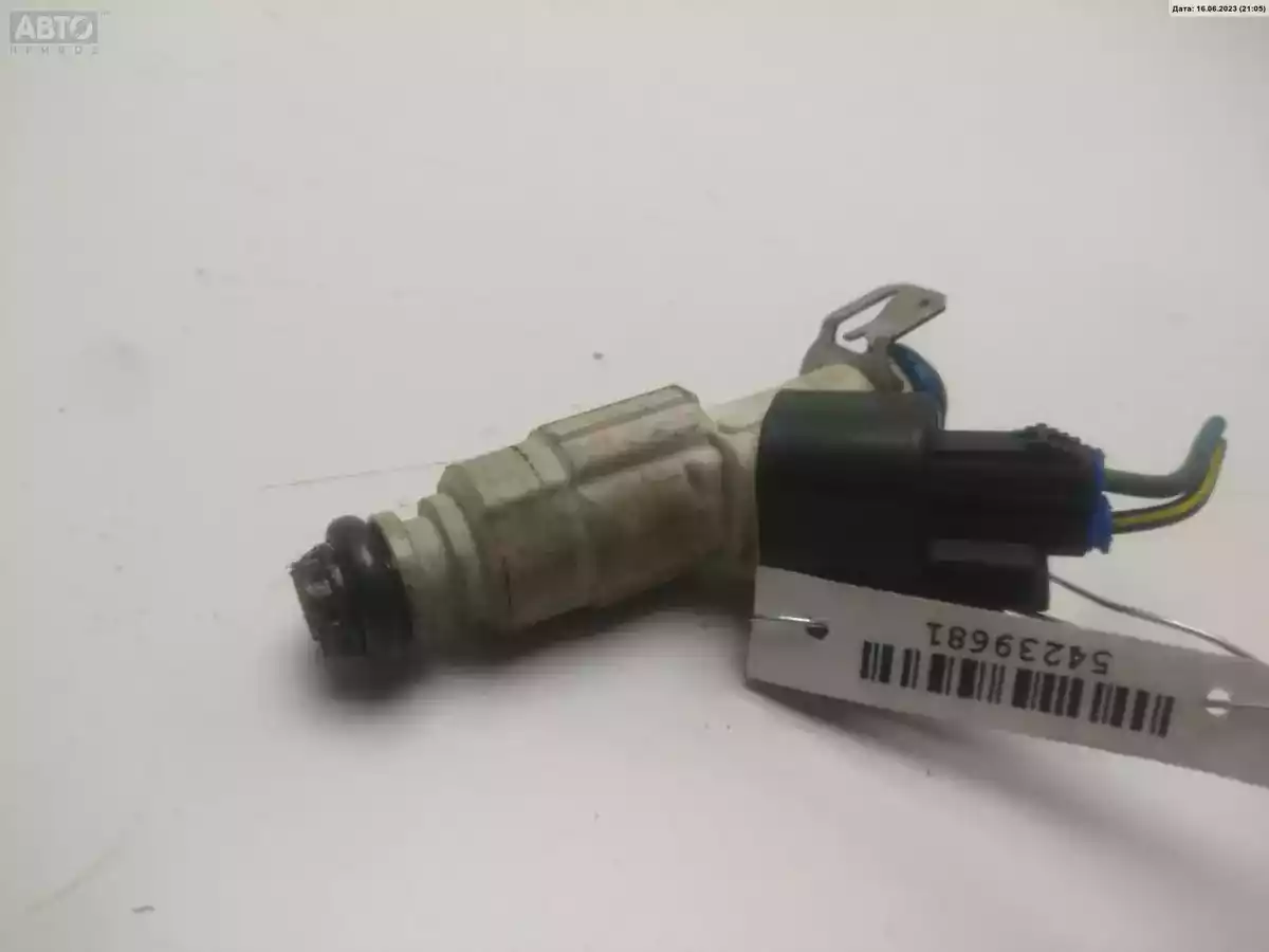Форсунка к Mazda 5 2005