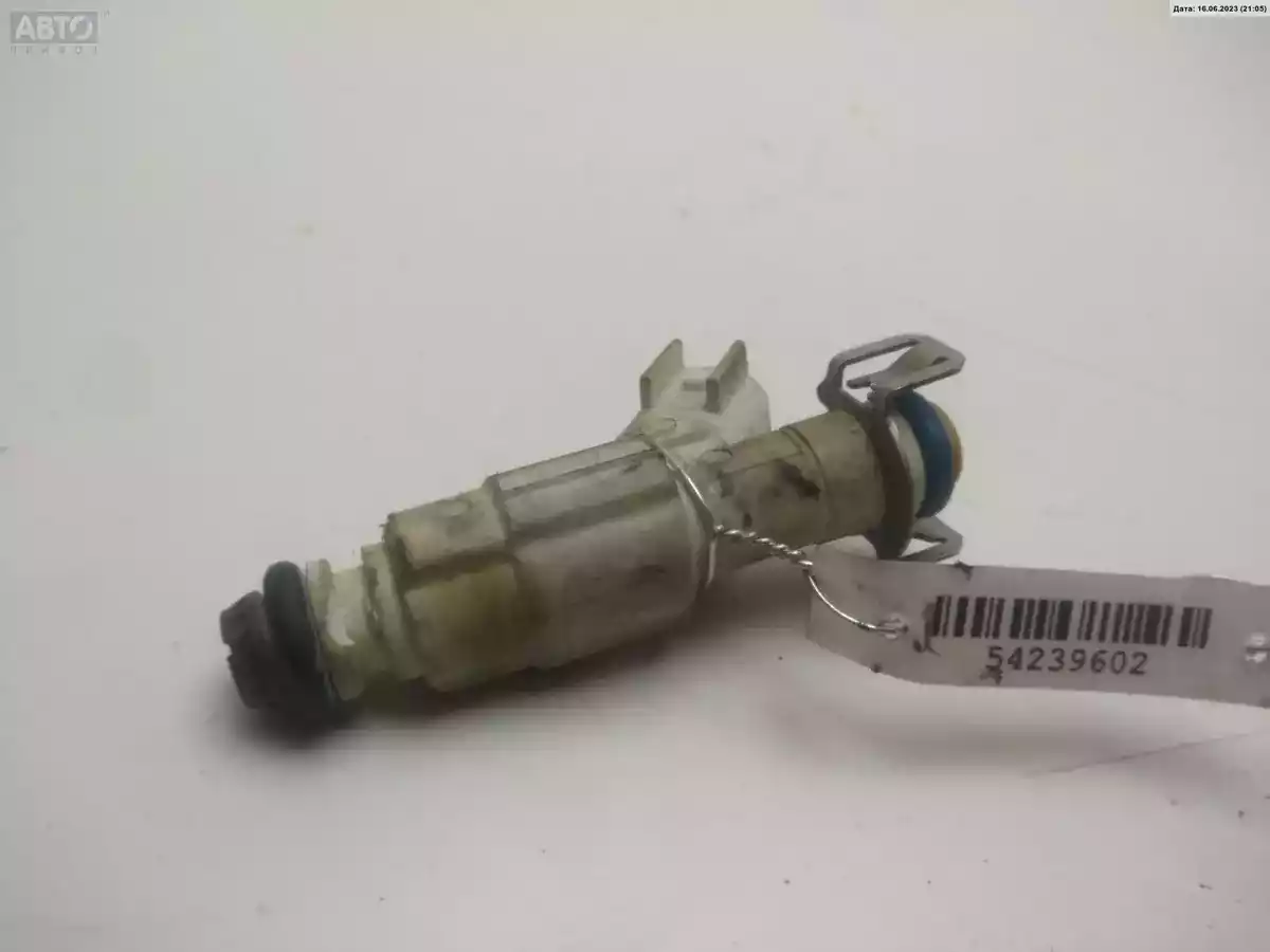 Форсунка к Mazda 5 2005