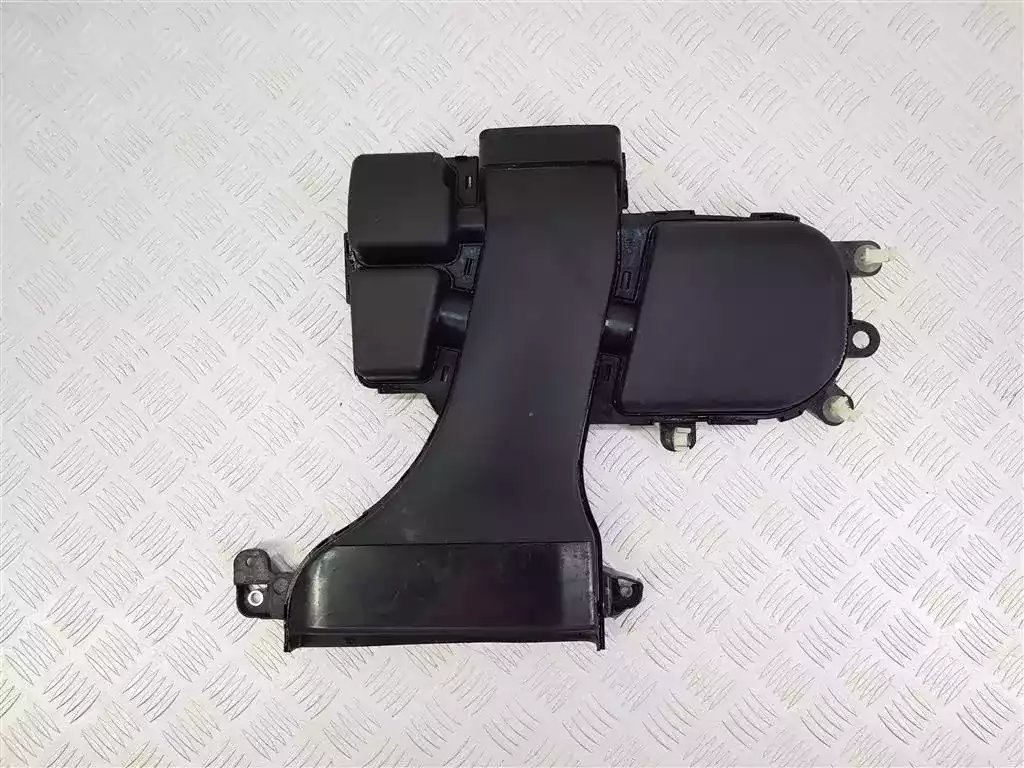 Воздухозаборник к Lexus RX 2019