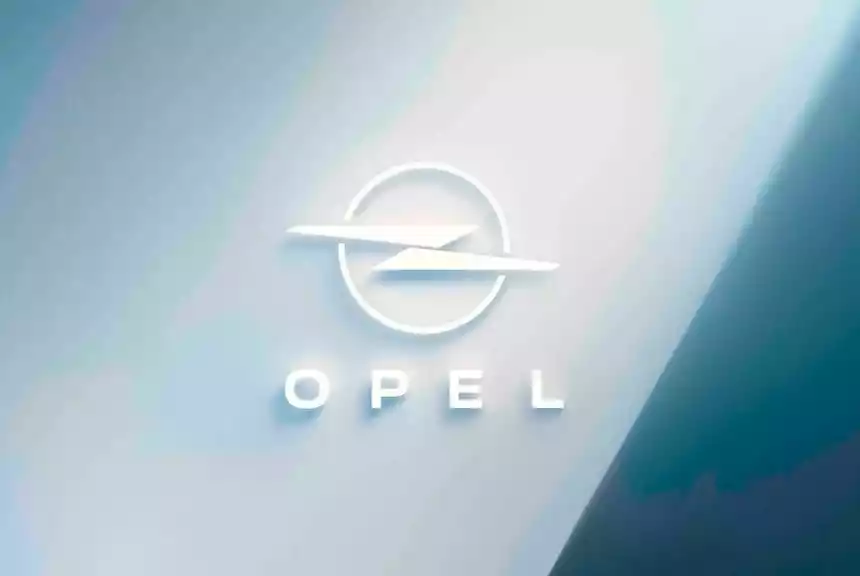 У Opel – новый логотип