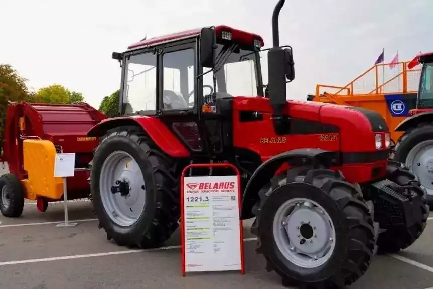 МТЗ запускает серийное производство тракторов с газовым двигателем в Елабуге