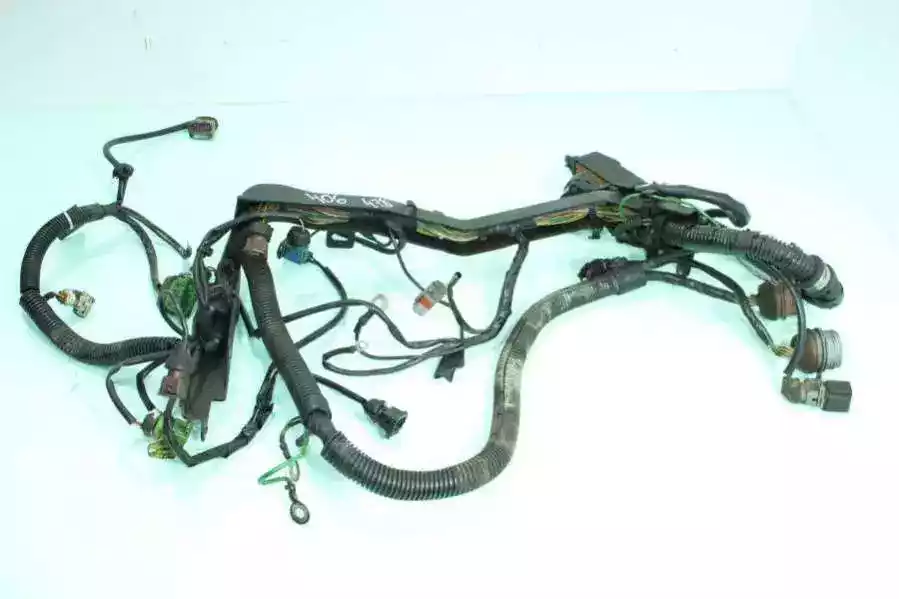 Проводка двигателя к Peugeot 406 1998