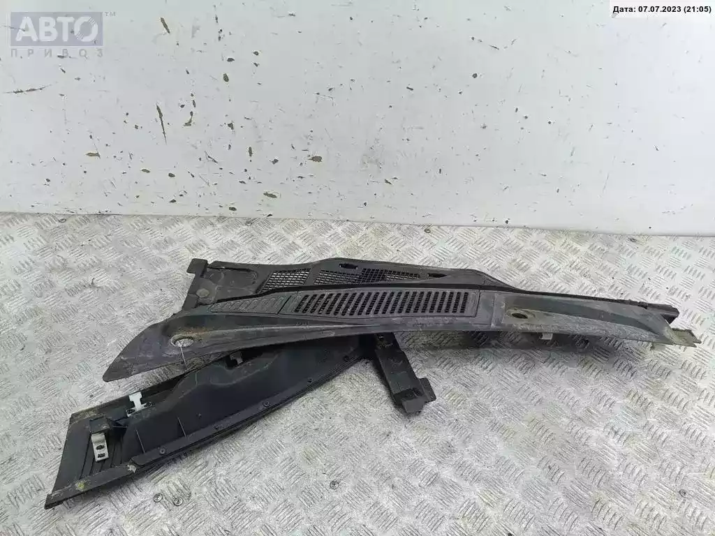 Дождевик к Renault Megane 1998