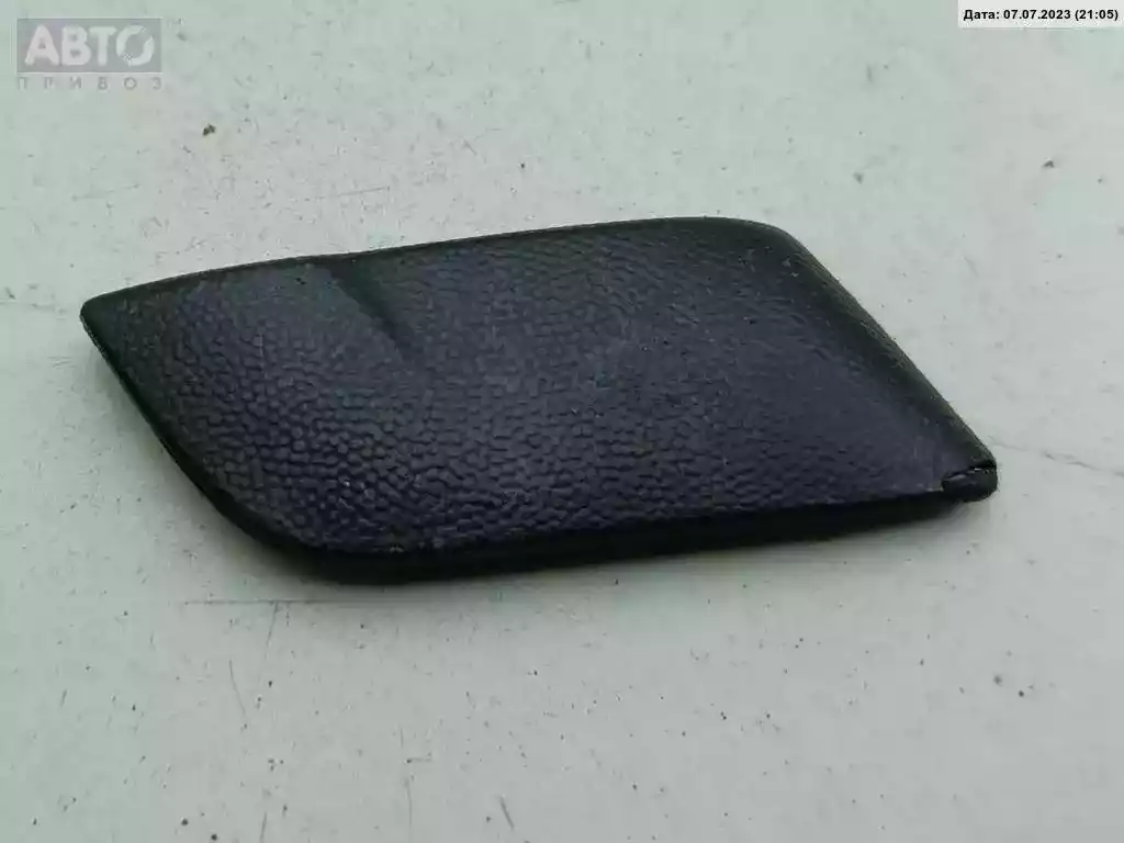 Молдинг крыла к Audi 100 1992