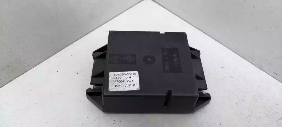 Блок управления светом к Renault Safrane 1999