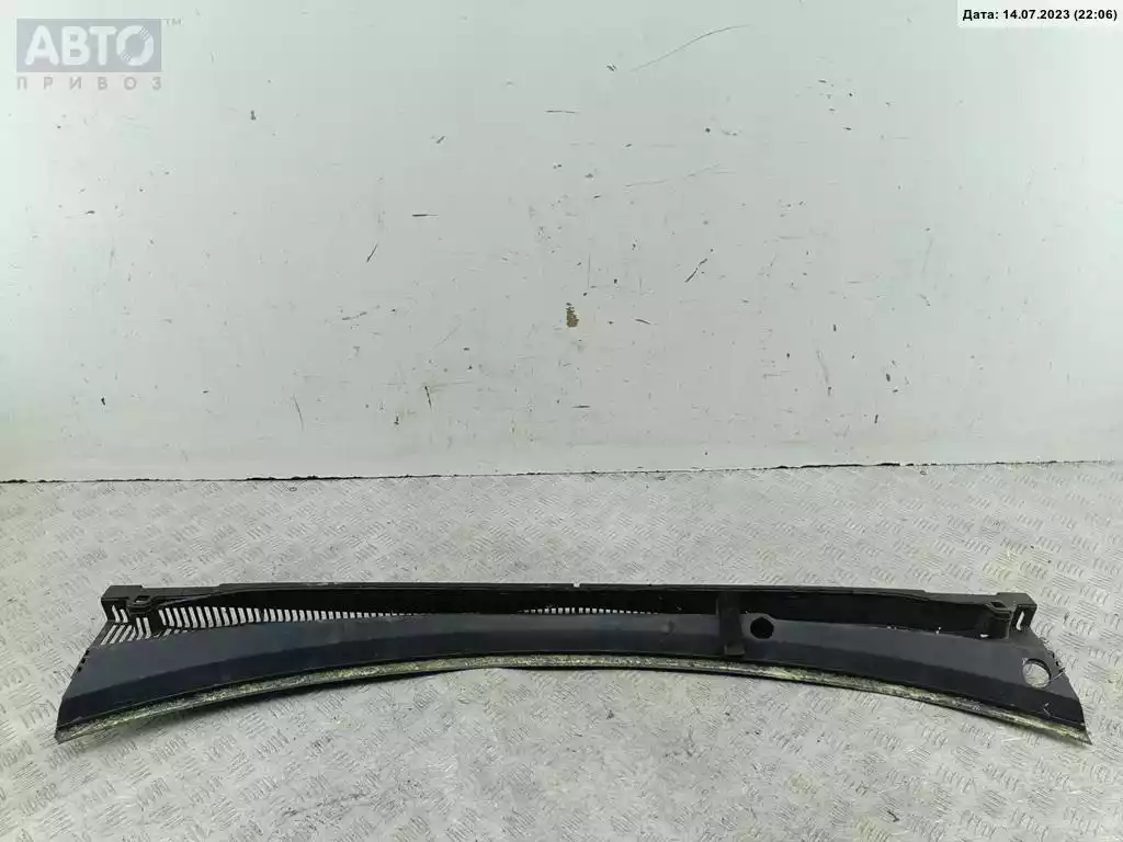Дождевик к Ford Fiesta 2003