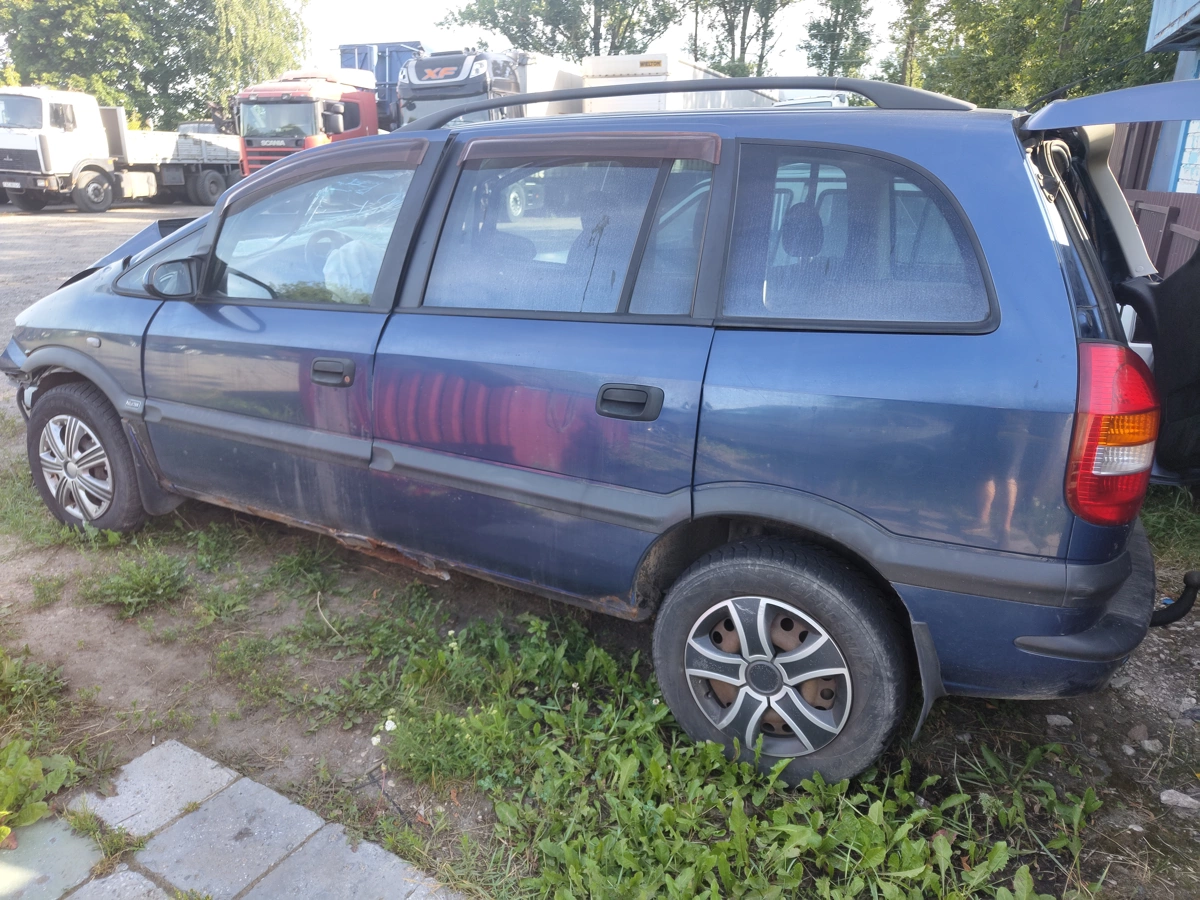 Авто на разбор Opel Zafira 2000