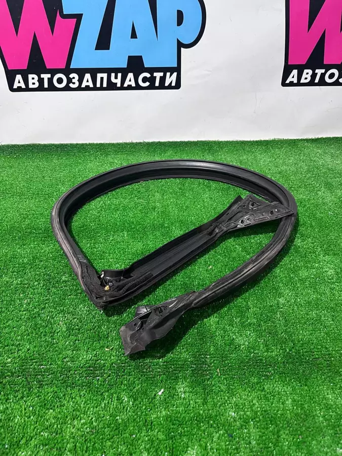 Уплотнитель к Ford Mustang 2018