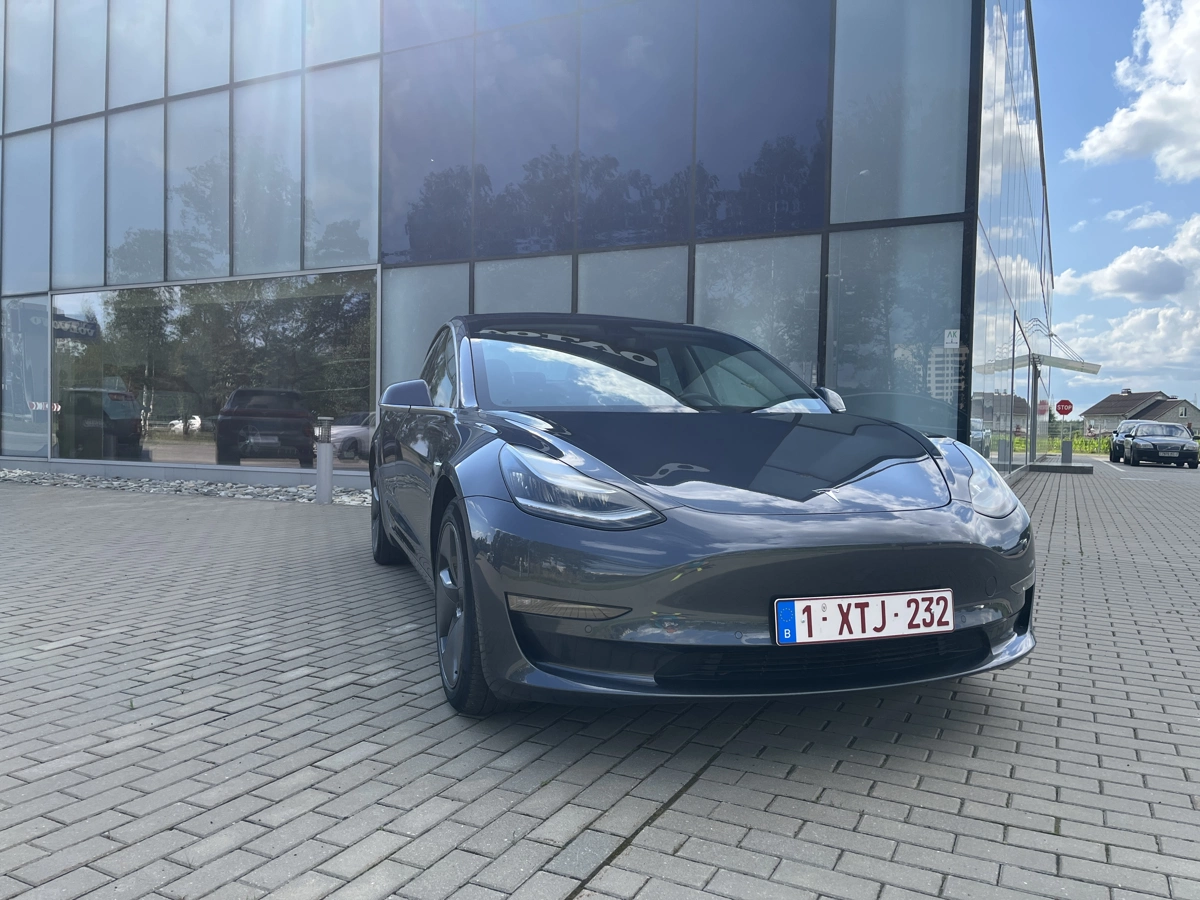 Tesla Model 3 I, 2020