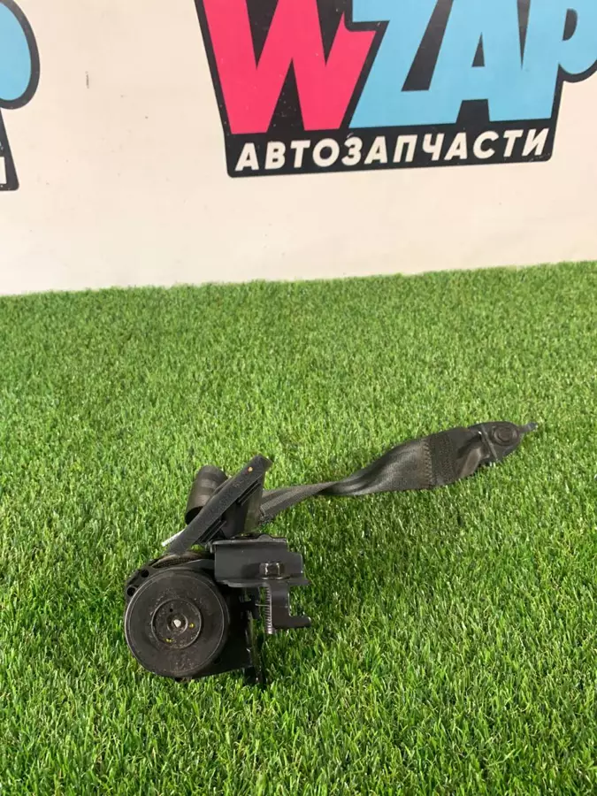 Ремень безопасности задний левый к Ford Mustang 2019