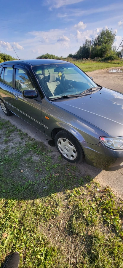 Mazda 323 VI (BJ), 2000