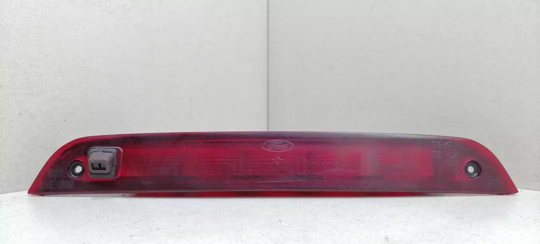 Стоп-сигнал к Ford Focus 2003