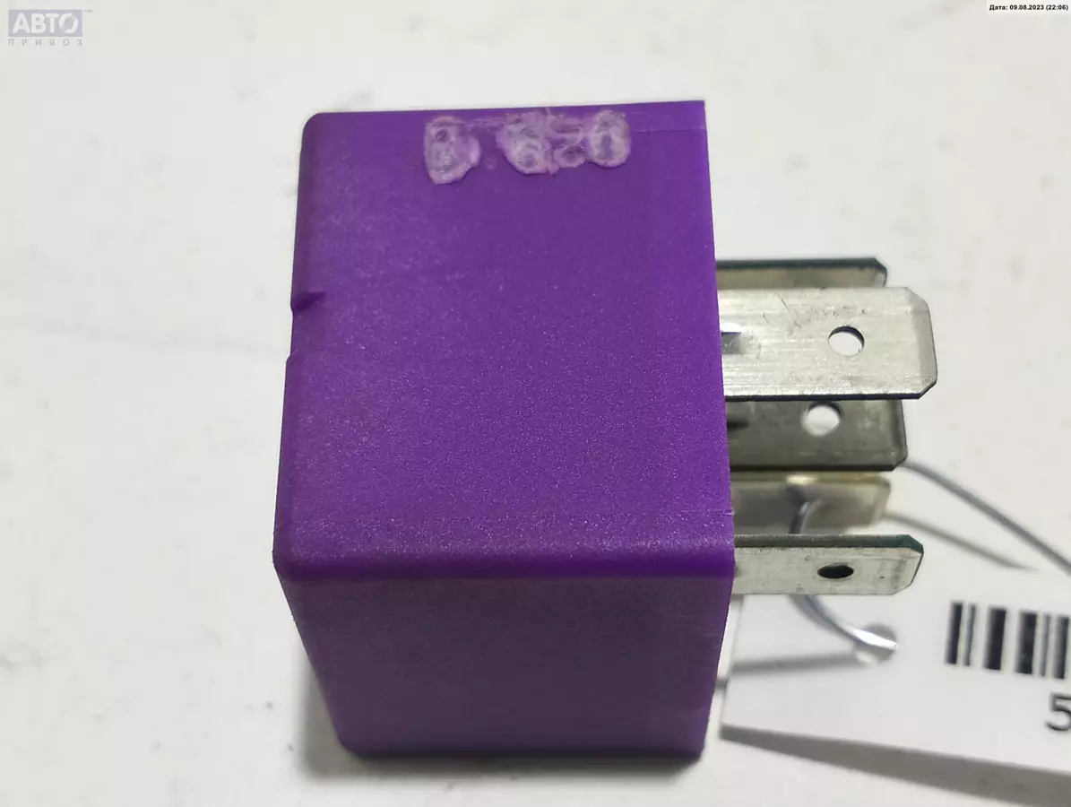 Реле к Peugeot 806 2001