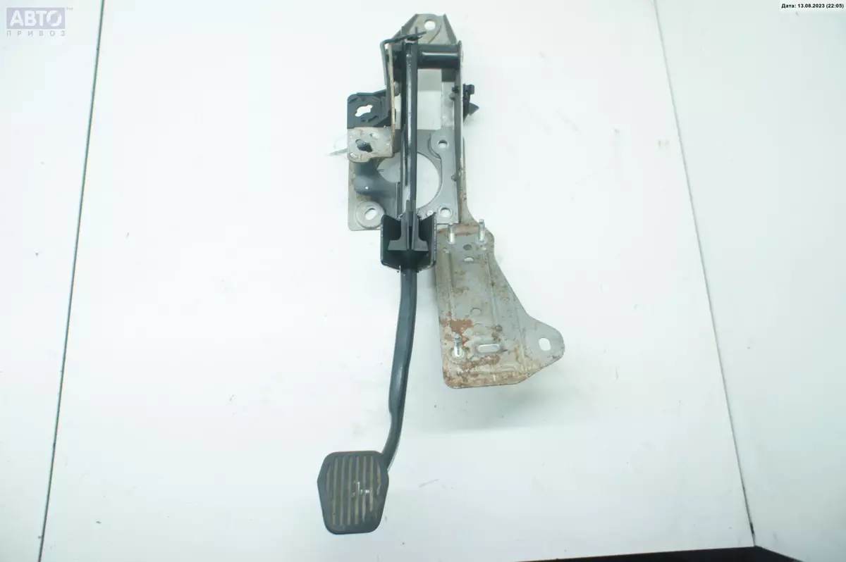 Педаль тормоза к Ford Focus 2005