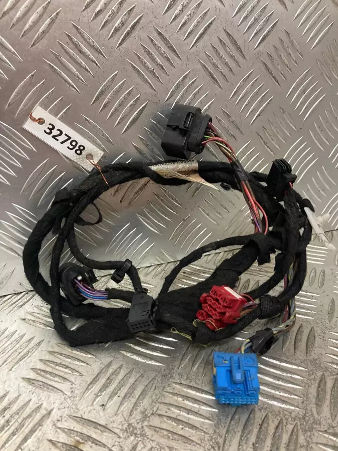 Проводка двери к Audi A6 2003