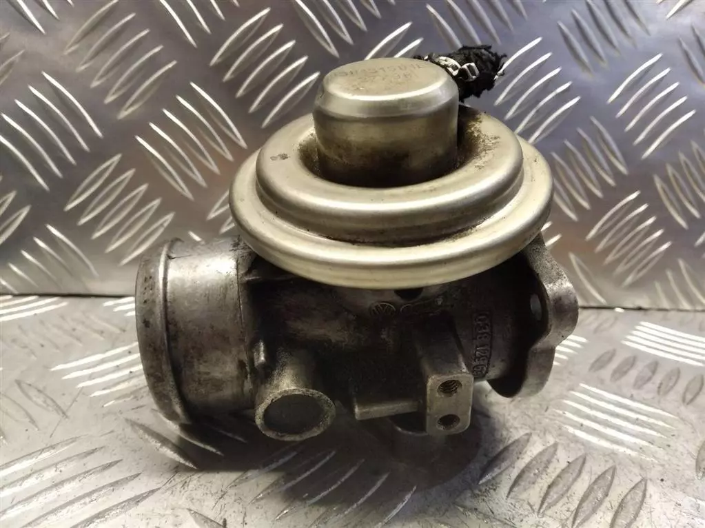 Клапан EGR к Audi A3 1998